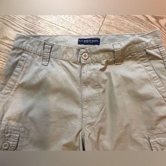 U.S. Polo Assn. Classic Flat front Cargo Shorts - Picture 3 of 8